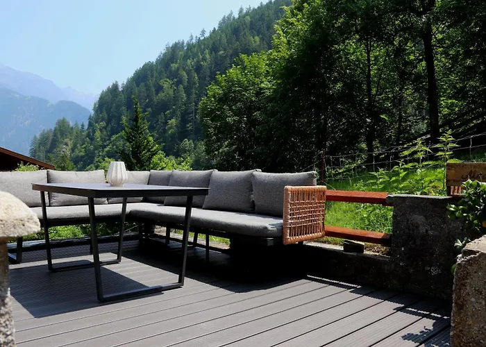 Haus Bergfried 公寓 *