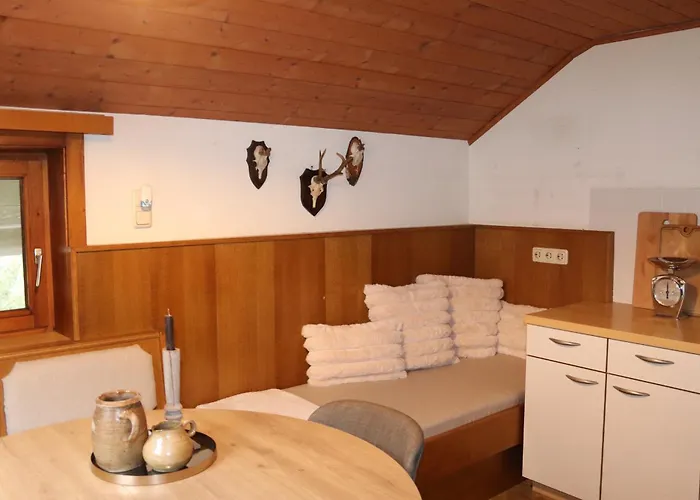 Haus Bergfried 公寓 *