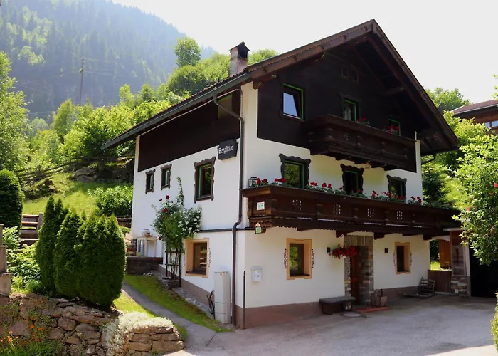 Haus Bergfried 公寓