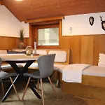 Haus Bergfried Lägenhet Finkenberg